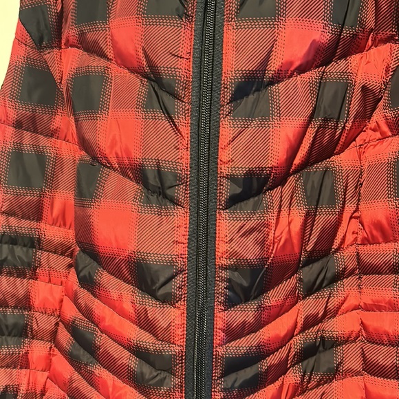 JJill puffer vest, medium - Picture 2 of 6